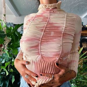 Vintage bad ass cropped turtle neck ✨✨✨